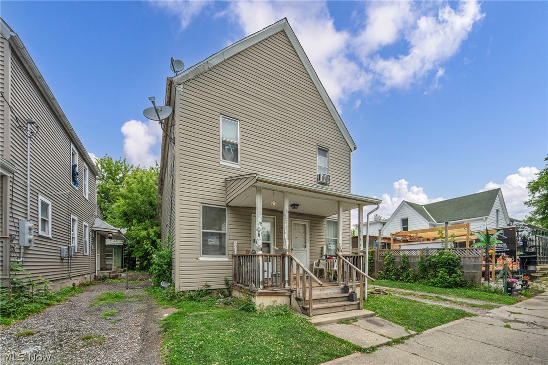 7814 Lawn Avenue Cleveland OH 44102
