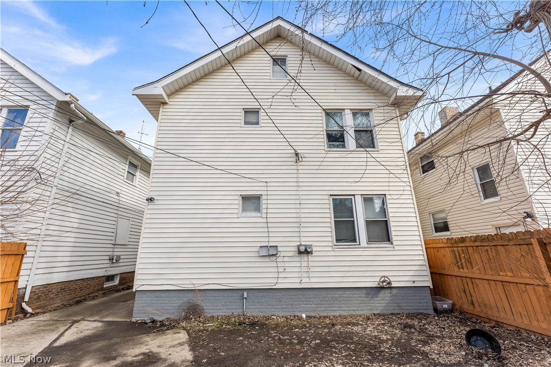 3424 W 117th Street Cleveland OH 44111