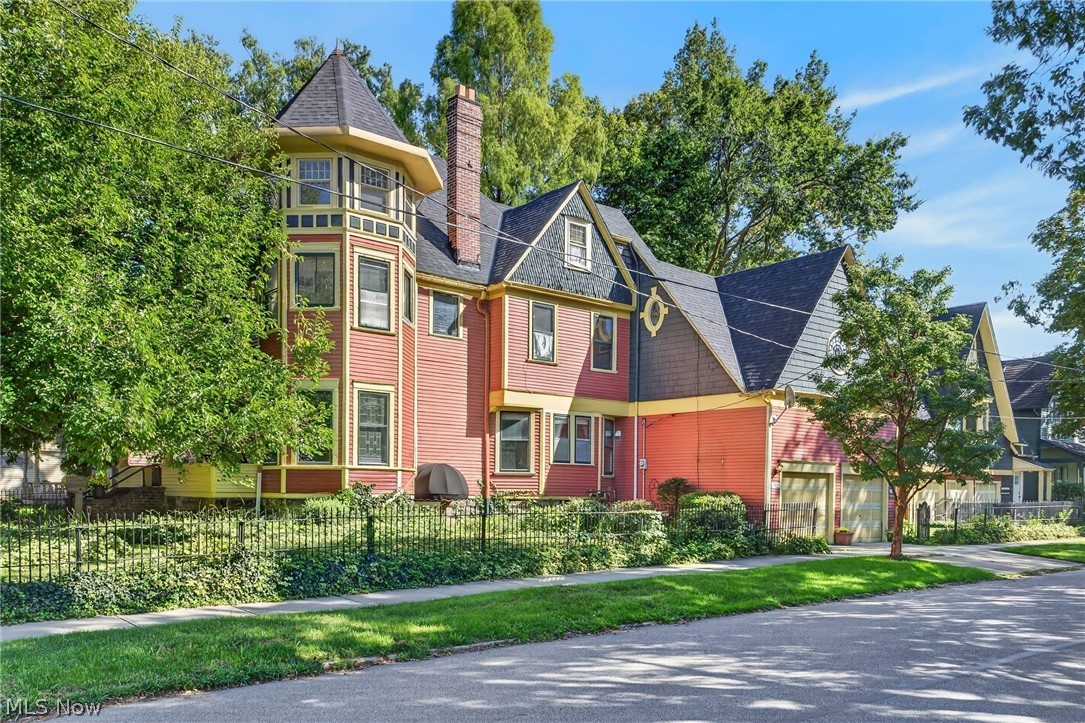 3515 Archwood Avenue Cleveland OH 44109