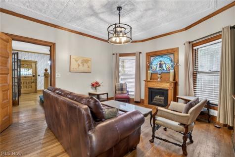 3515 Archwood Avenue Cleveland OH 44109