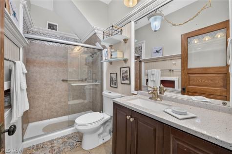 3515 Archwood Avenue Cleveland OH 44109