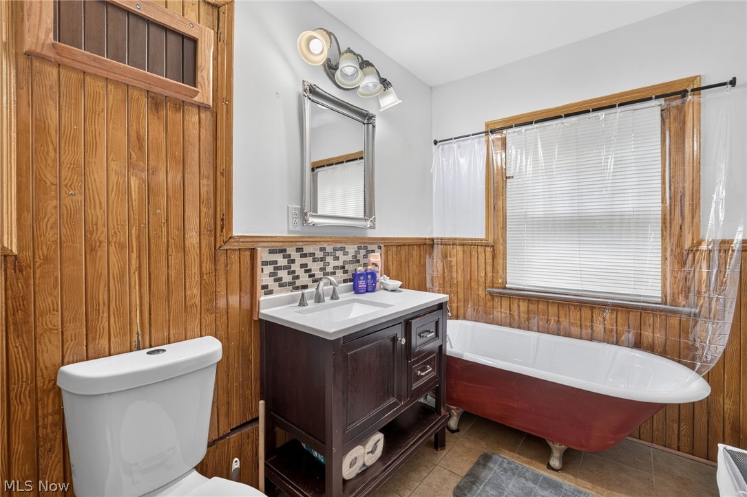 3515 Archwood Avenue Cleveland OH 44109