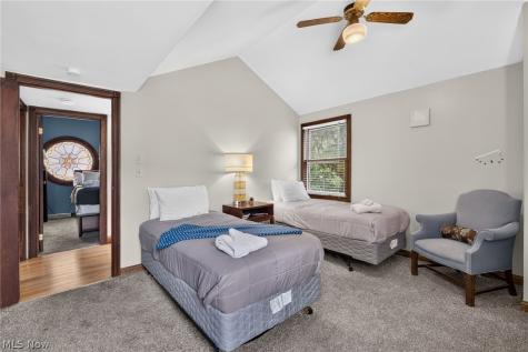 3515 Archwood Avenue Cleveland OH 44109