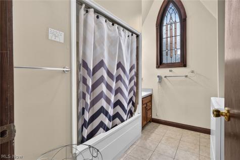 3515 Archwood Avenue Cleveland OH 44109