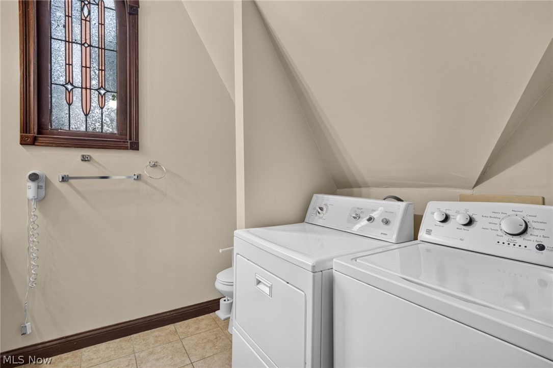 3515 Archwood Avenue Cleveland OH 44109