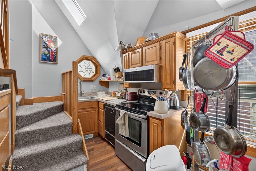 3515 Archwood Avenue Cleveland OH 44109