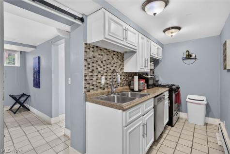 3515 Archwood Avenue Cleveland OH 44109