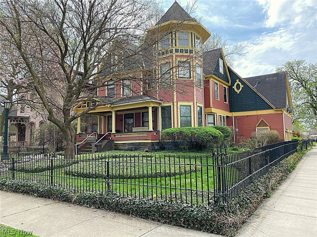 3515 Archwood Avenue Cleveland OH 44109