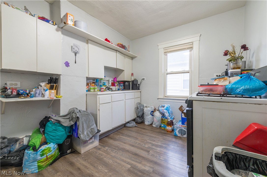 4004 E 52nd Street Newburgh Heights OH 44105