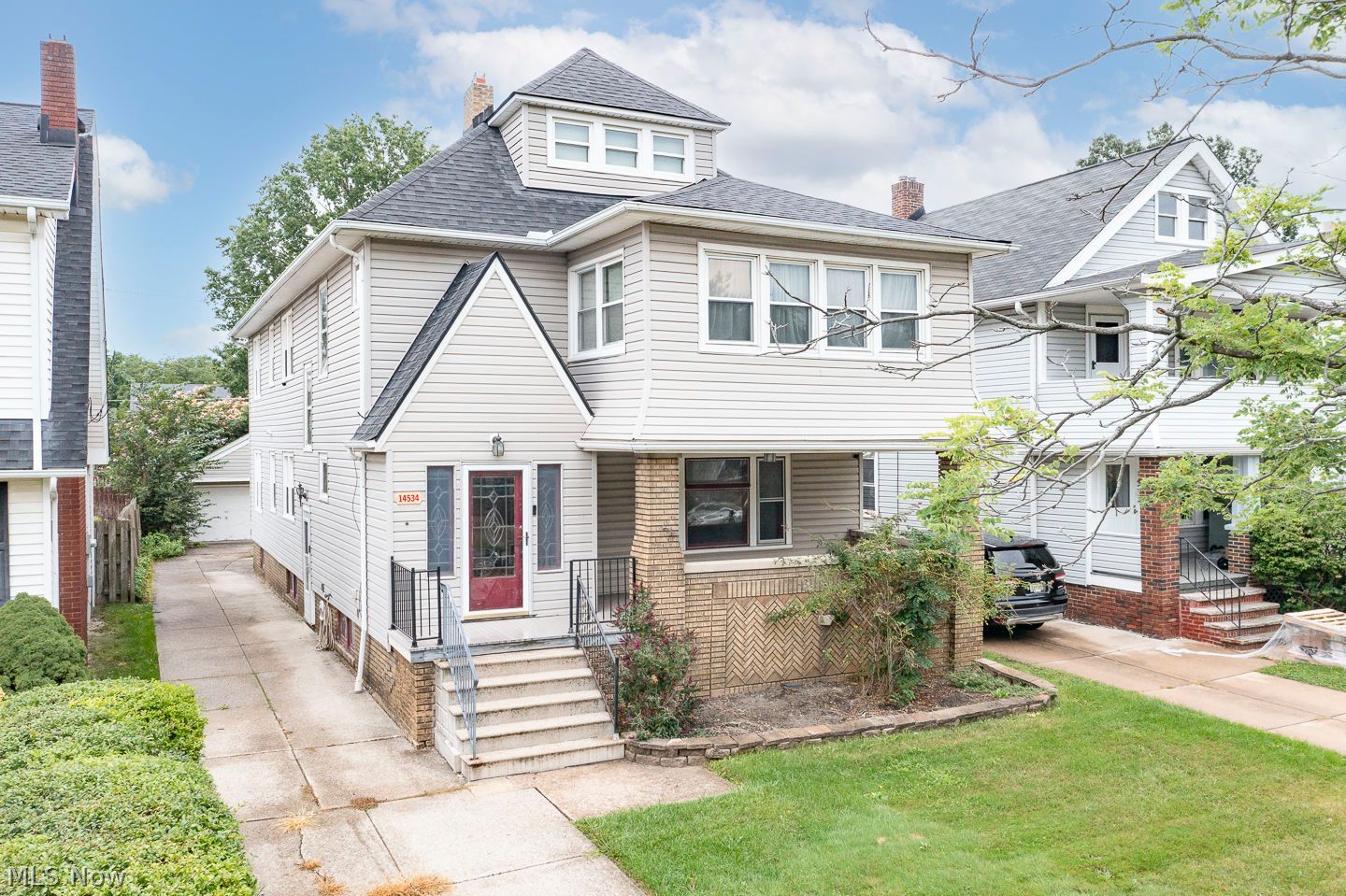 14534 Garfield Avenue Lakewood OH 44107