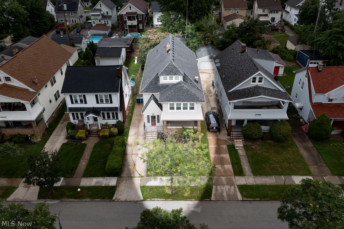 14534 Garfield Avenue Lakewood OH 44107
