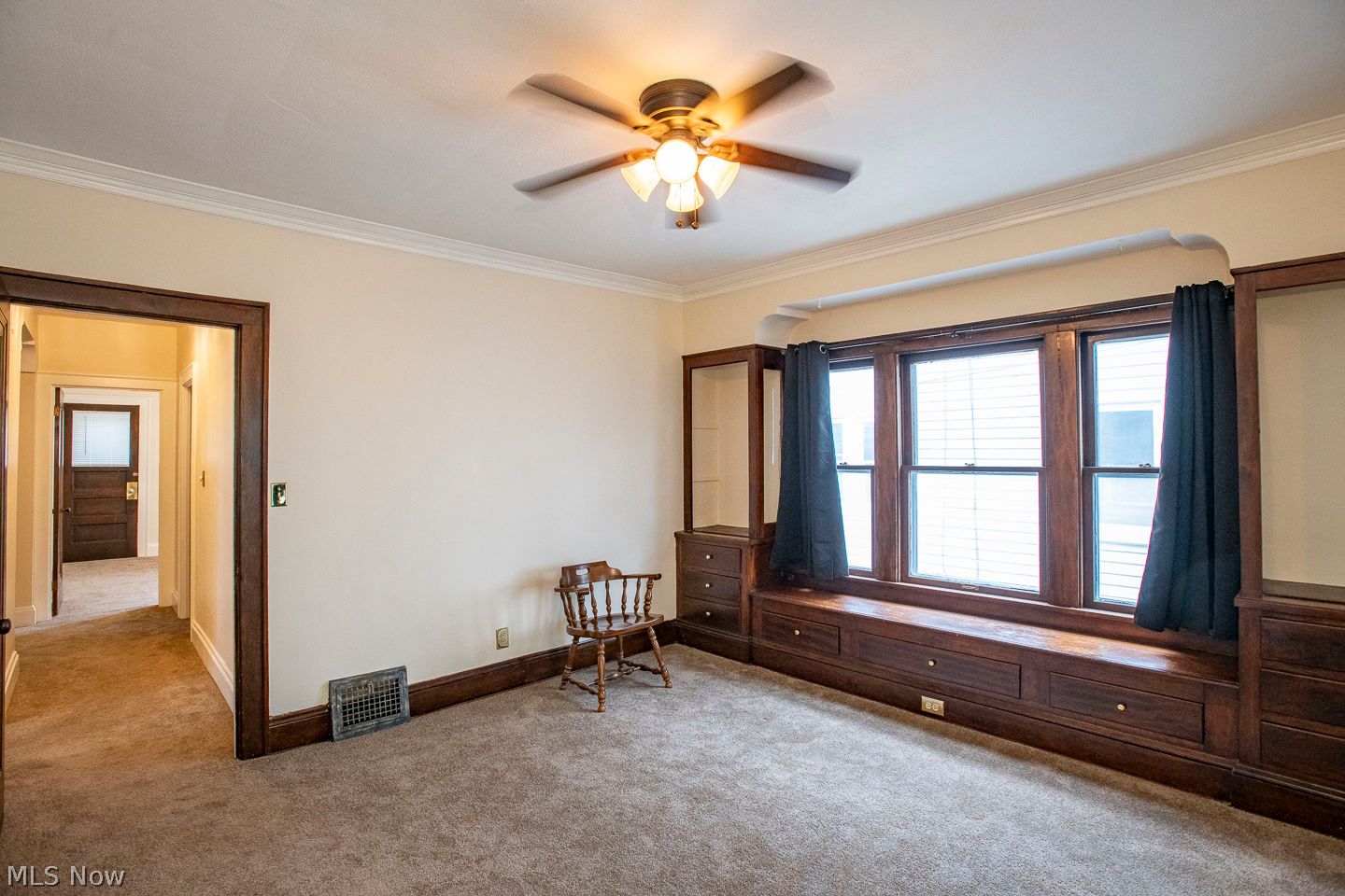 14534 Garfield Avenue Lakewood OH 44107