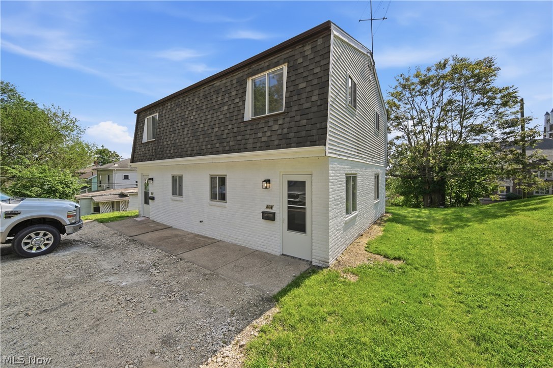 504 2nd Street NE Massillon OH 44646