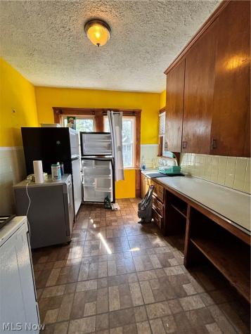 1422 W 112th Street Cleveland OH 44102
