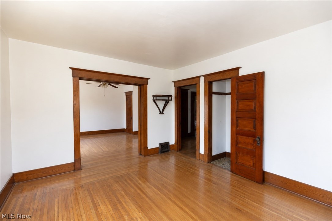 1037 W 8th Street Lorain OH 44052