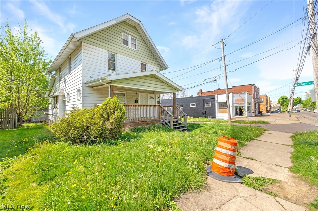 1102 Brown Street Akron OH 44301