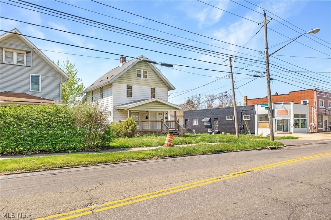 1102 Brown Street Akron OH 44301