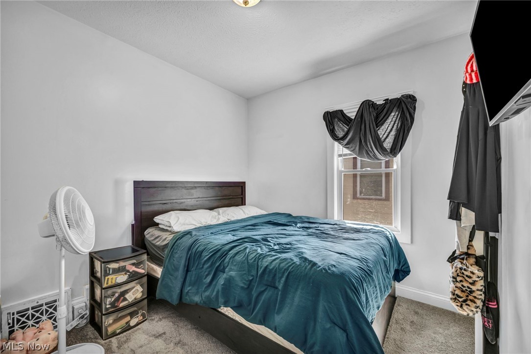 4352 W 47th Street Cleveland OH 44144