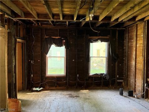 1960 W 48 Street Cleveland OH 44102