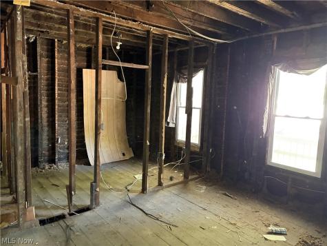 1960 W 48 Street Cleveland OH 44102