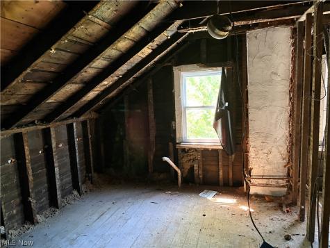 1960 W 48 Street Cleveland OH 44102