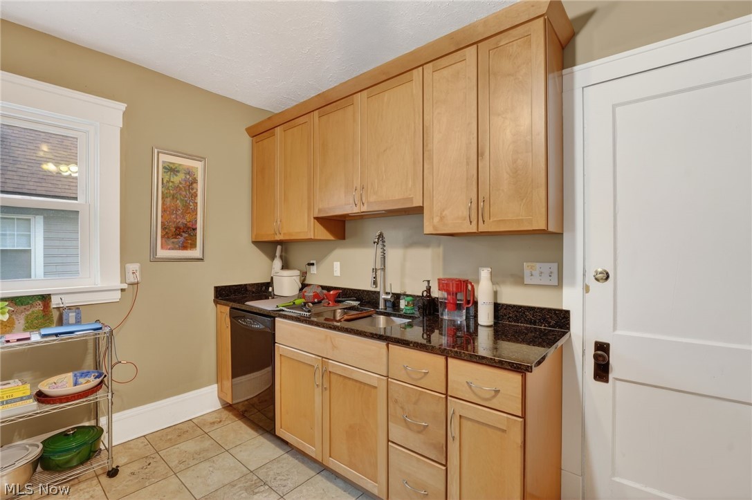 3221 Bradford Road Cleveland Heights OH 44118