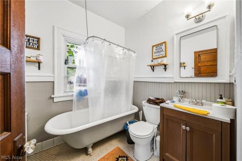 1947 Coltman Road Cleveland OH 44106