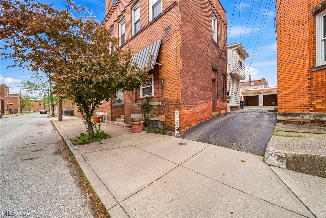 1947 Coltman Road Cleveland OH 44106