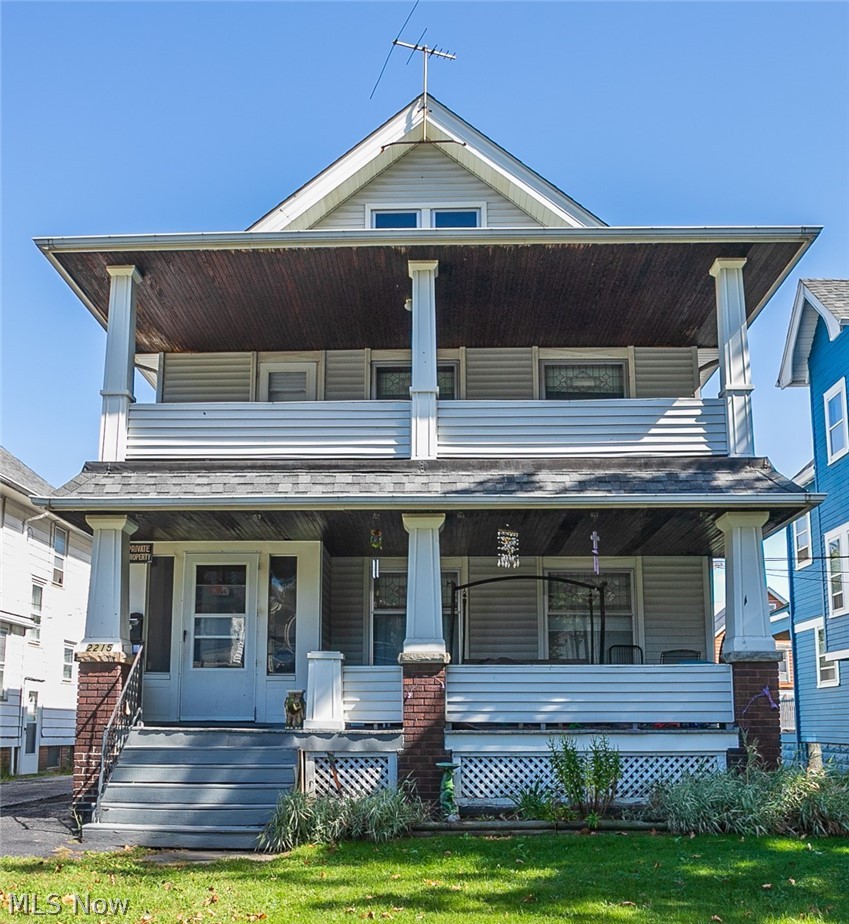2215 W 101st Street Cleveland OH 44102