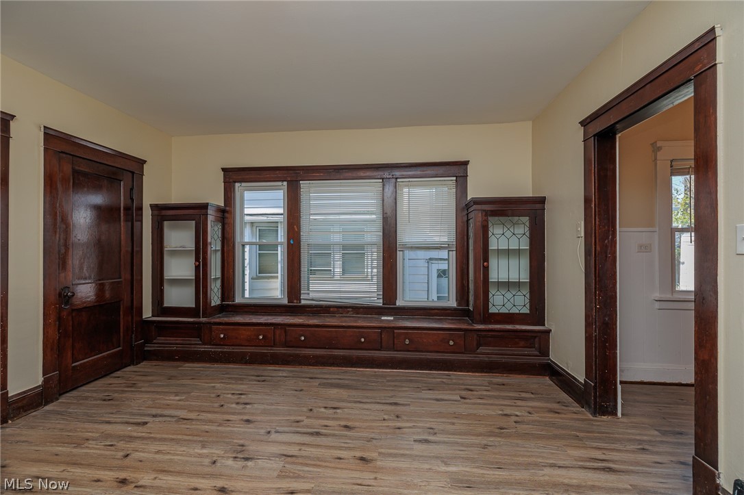 2215 W 101st Street Cleveland OH 44102