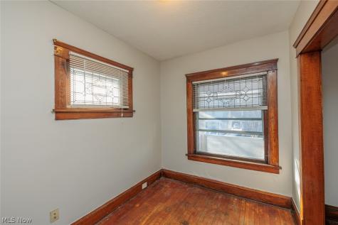 2215 W 101st Street Cleveland OH 44102
