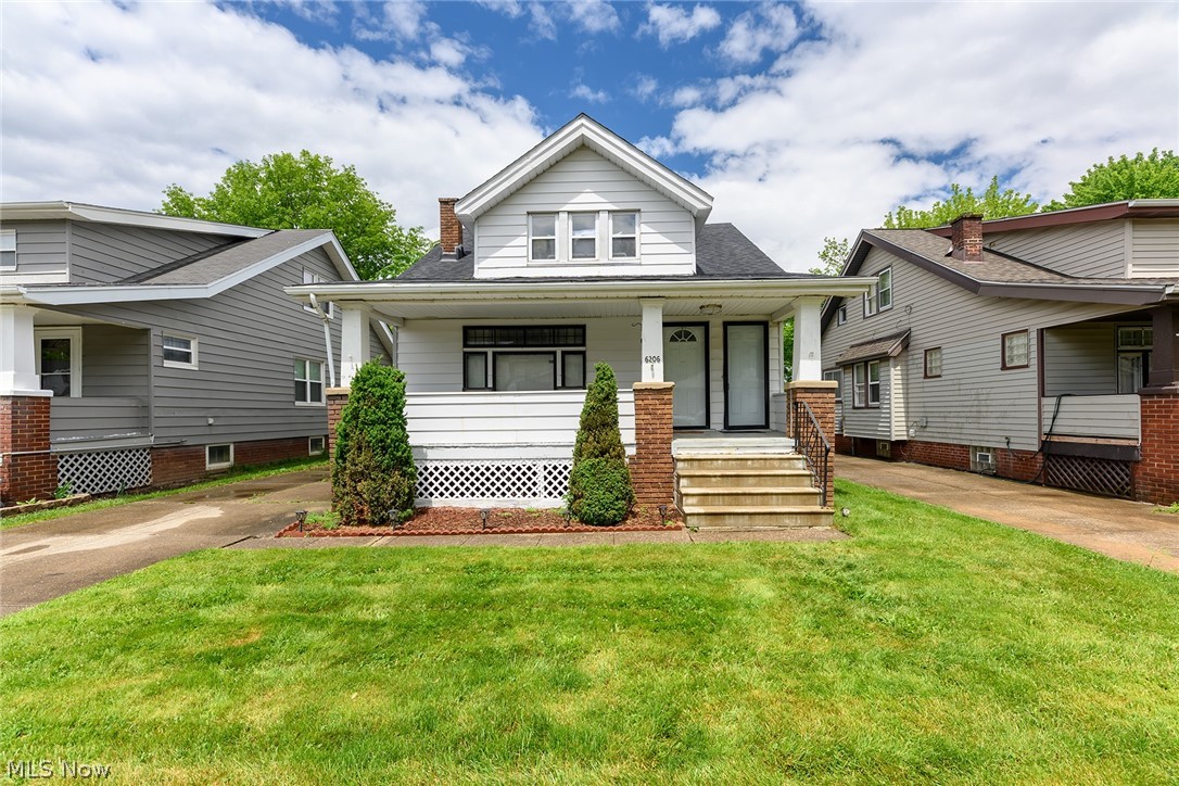 6206 Bradley Avenue Parma OH 44129