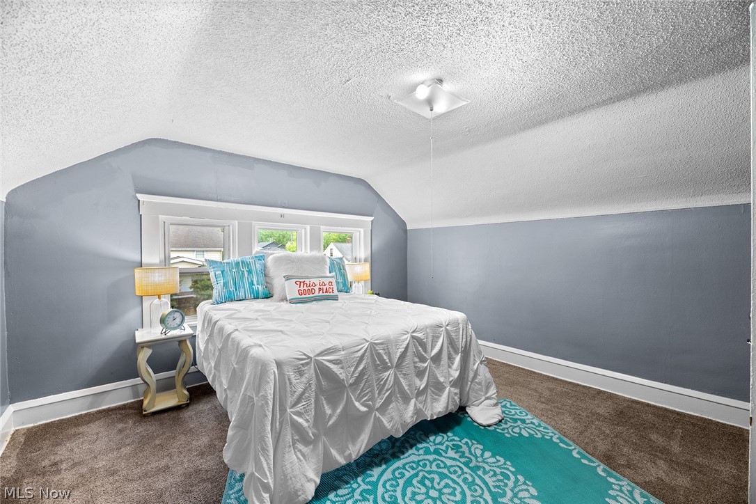 6206 Bradley Avenue Parma OH 44129