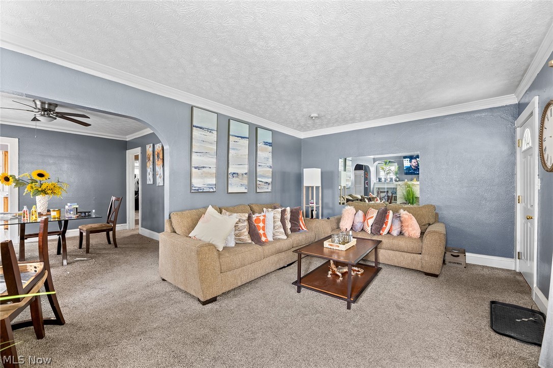 6206 Bradley Avenue Parma OH 44129