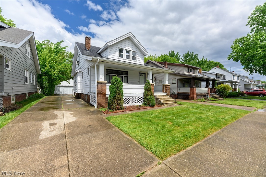6206 Bradley Avenue Parma OH 44129