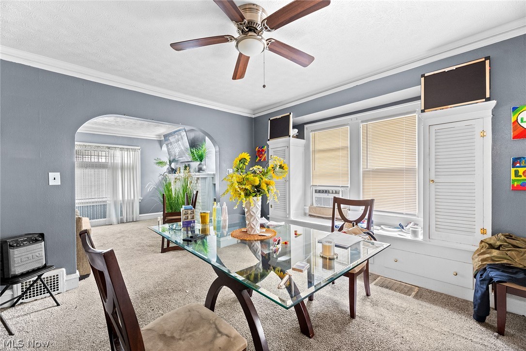 6206 Bradley Avenue Parma OH 44129