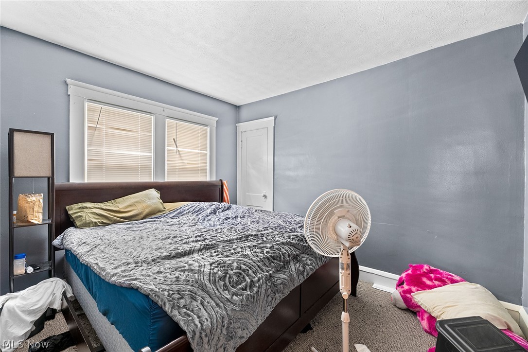 6206 Bradley Avenue Parma OH 44129