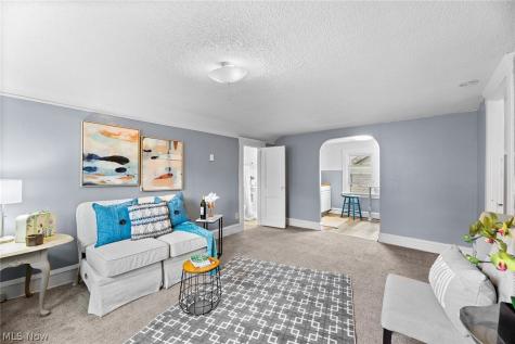 6206 Bradley Avenue Parma OH 44129