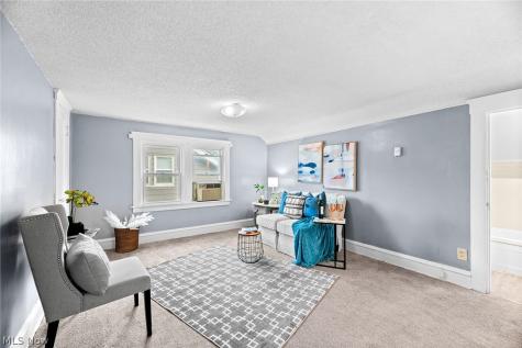 6206 Bradley Avenue Parma OH 44129