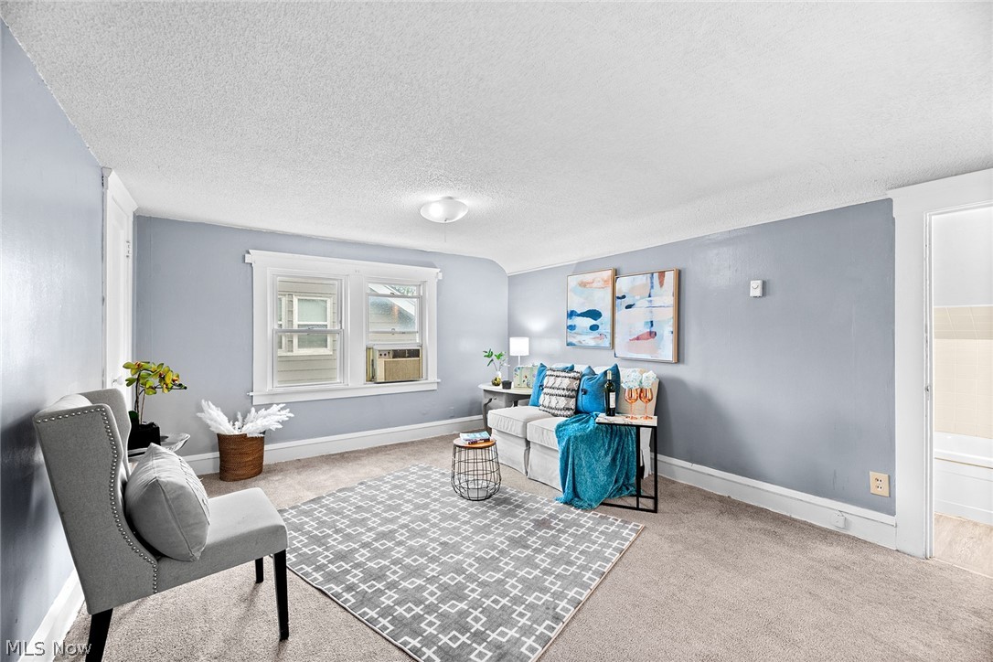 6206 Bradley Avenue Parma OH 44129