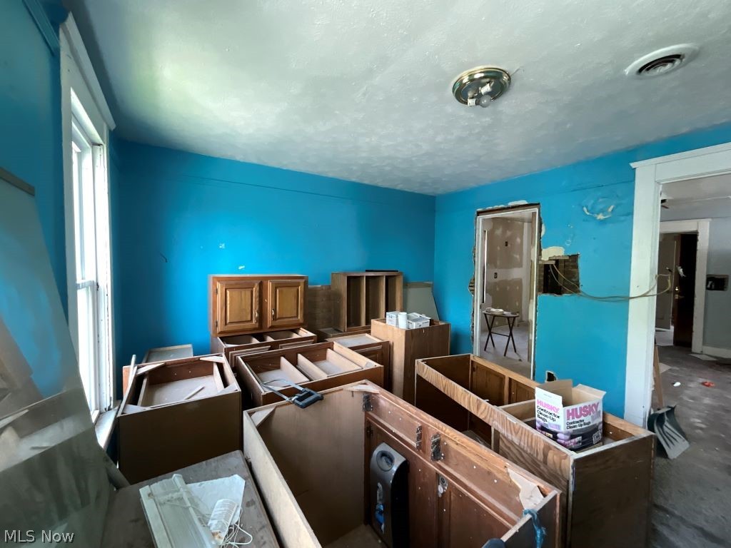 3357 W 30th Street Cleveland OH 44109