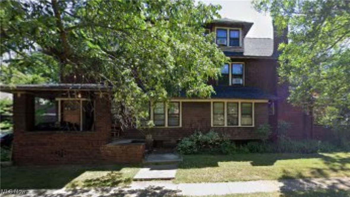 1955 Cottage Grove Drive Cleveland Heights OH 44118