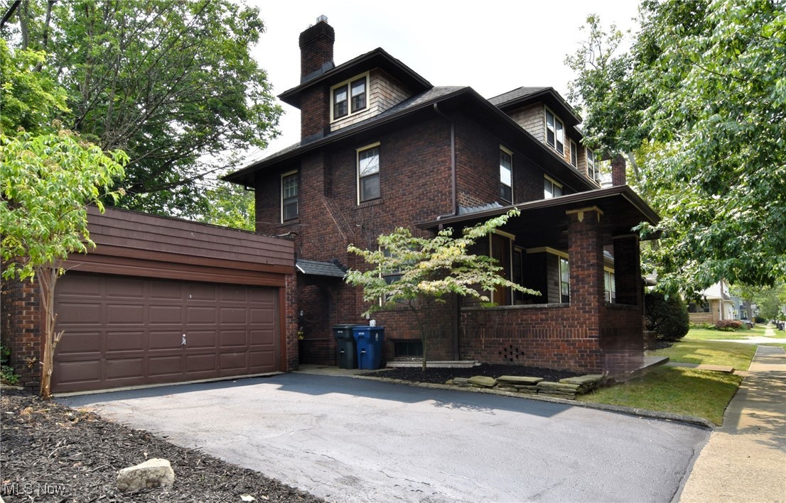 1955 Cottage Grove Drive Cleveland Heights OH 44118