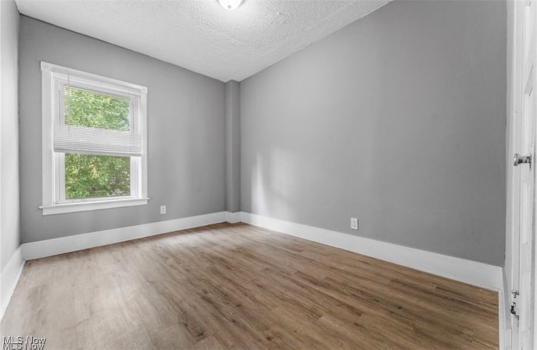 7507 Lawnview Avenue Cleveland OH 44103