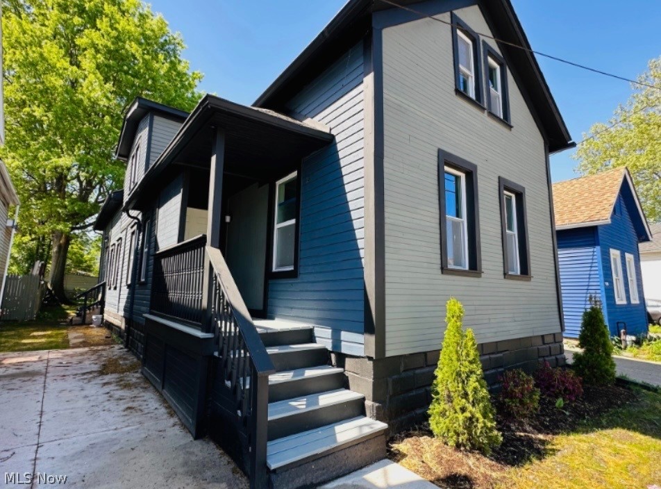 3205 Trowbridge Avenue Cleveland OH 44109