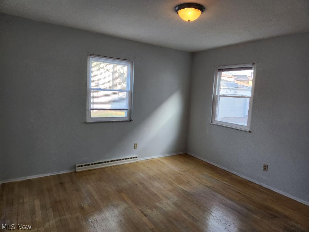 1727-1729 Shatto Avenue Akron OH 44313