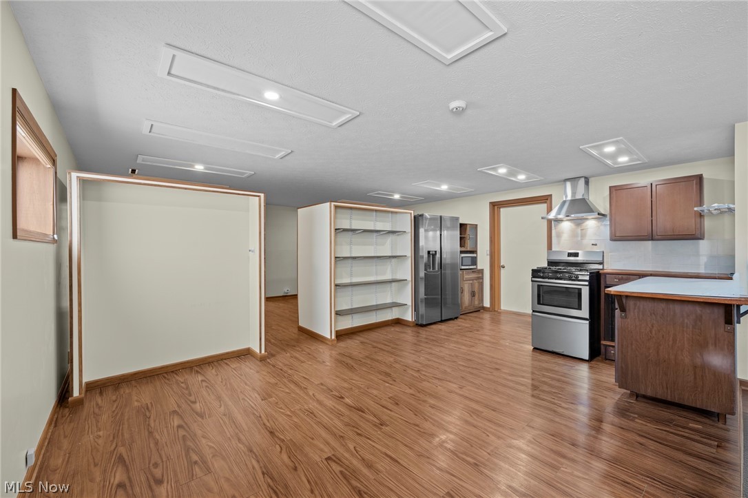 832 S Main Street North Canton OH 44720