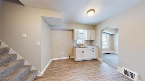 4500 W 39th Street Cleveland OH 44109