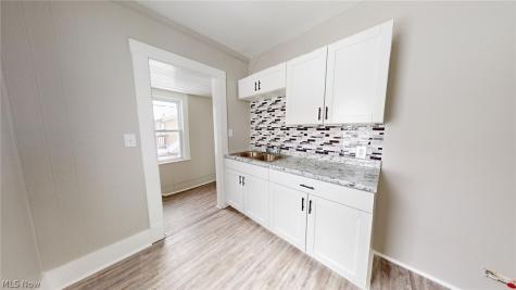 4500 W 39th Street Cleveland OH 44109