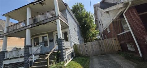 9110 Jeffries Avenue Cleveland OH 44105